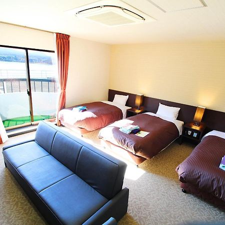 Hotel New Century Fudzsikavagucsiko Kültér fotó